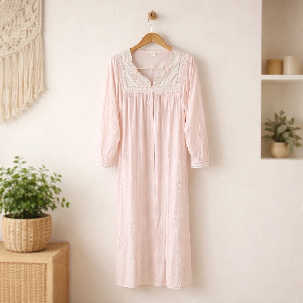 Vintage‎ Pink Sheer Peignoir Robe Floral Embroidered Lace Nylon Small